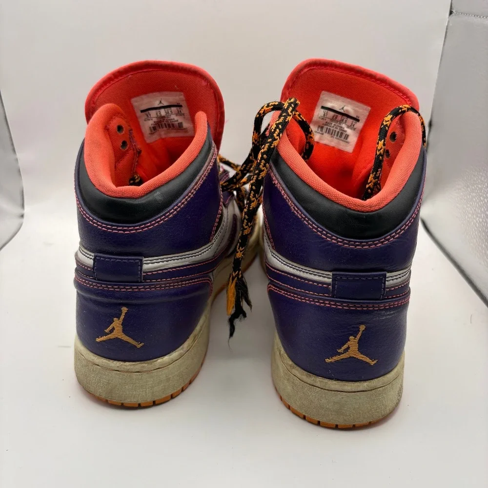 Jordan 1 Retro High Taz Court Purple Bright Crimson Kids 6Y 705300-507